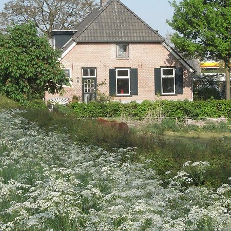 Weurt Bed And Garden Alde Coninckshof Bed & Breakfast エクステリア 写真